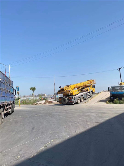 景宁25吨吊车的租赁价格大概是多少？