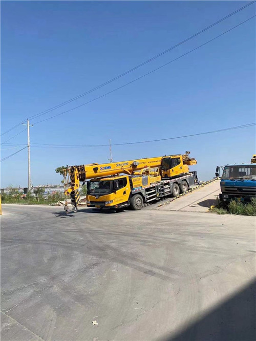 景宁吊车作业时，可能会产生哪些额外收费项目？